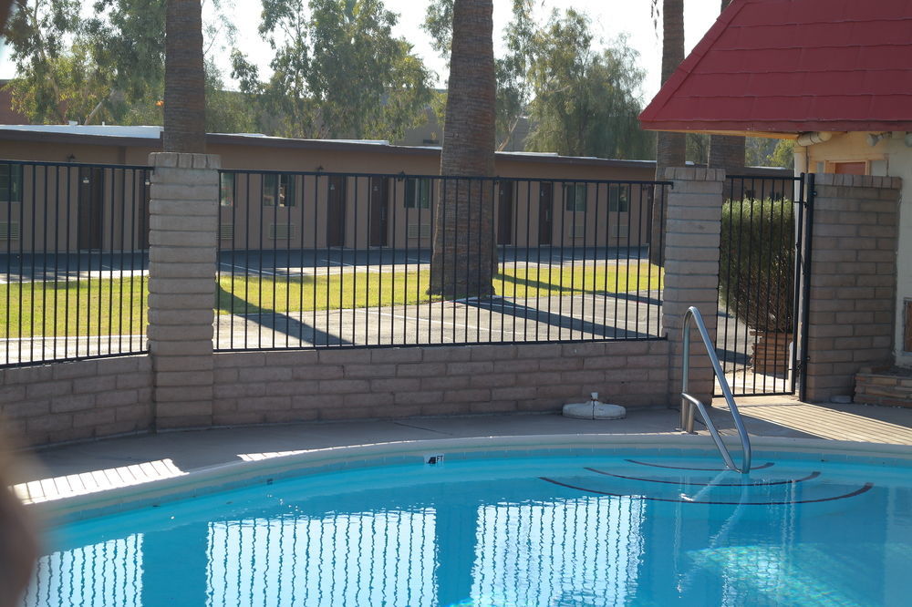 Chandler Inn מראה חיצוני תמונה